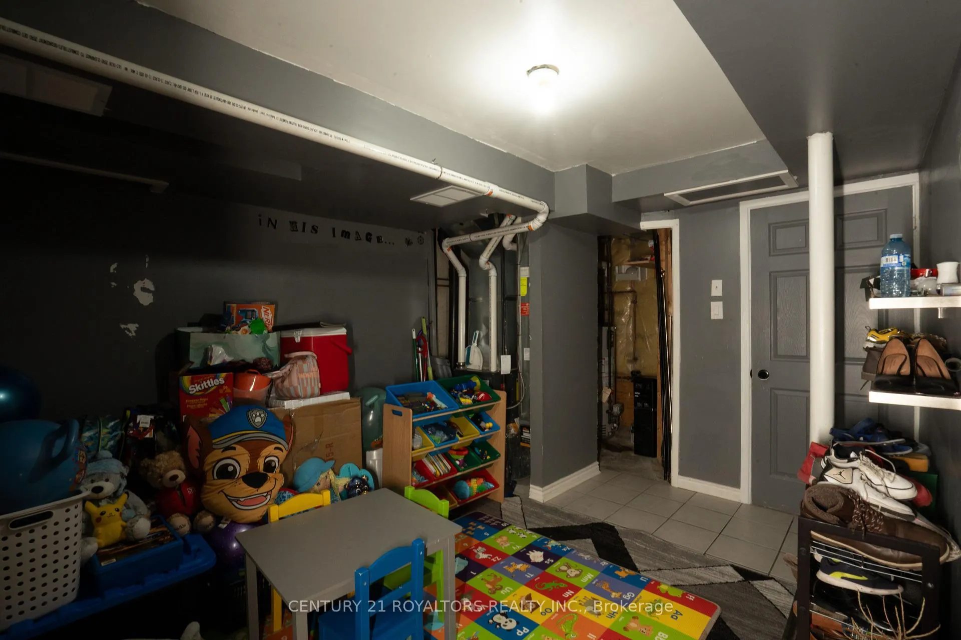 Photo 45 of 28 Spadina Road, Brampton, Brampton East — HOMEH