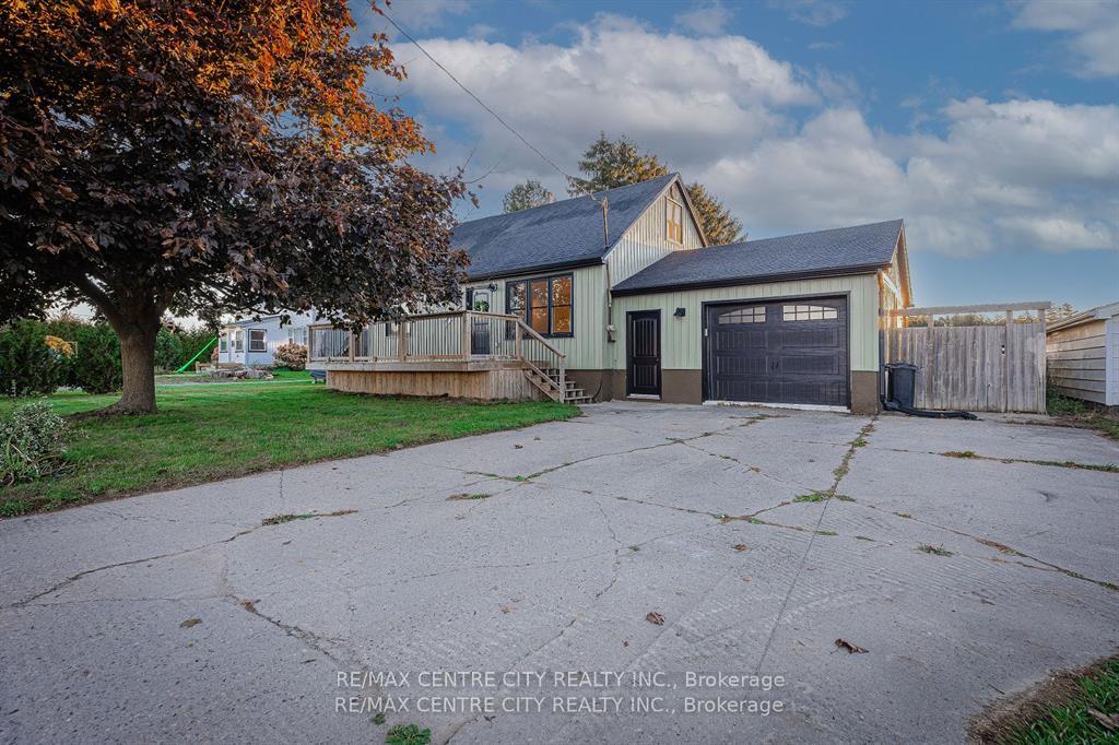 Photo 1 of 8548 Centennial Road, Central Elgin, Rural Central Elgin — HOMEH