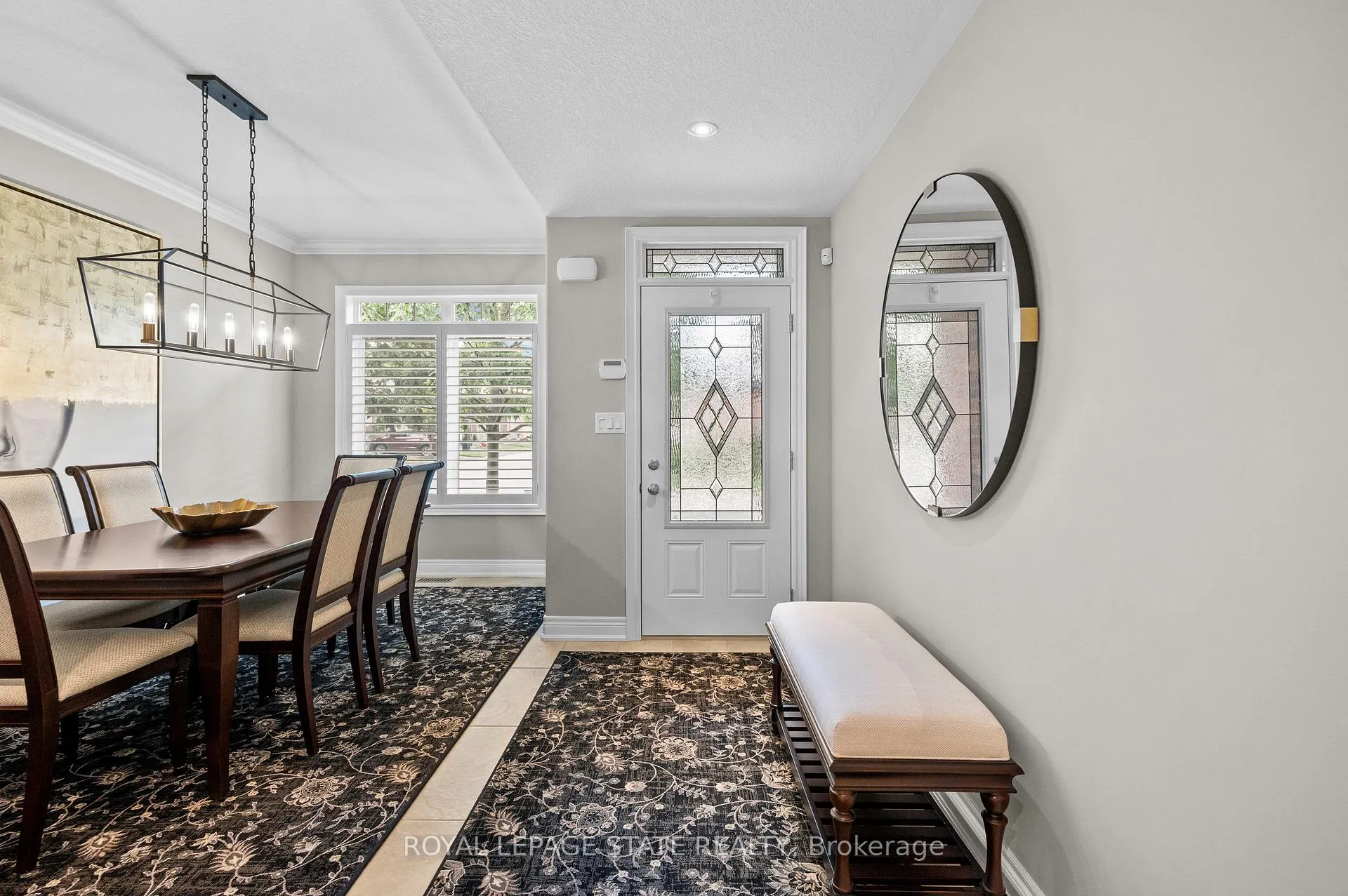 Photo 4 of 36 Toulon Avenue, Hamilton, Ancaster — HOMEH