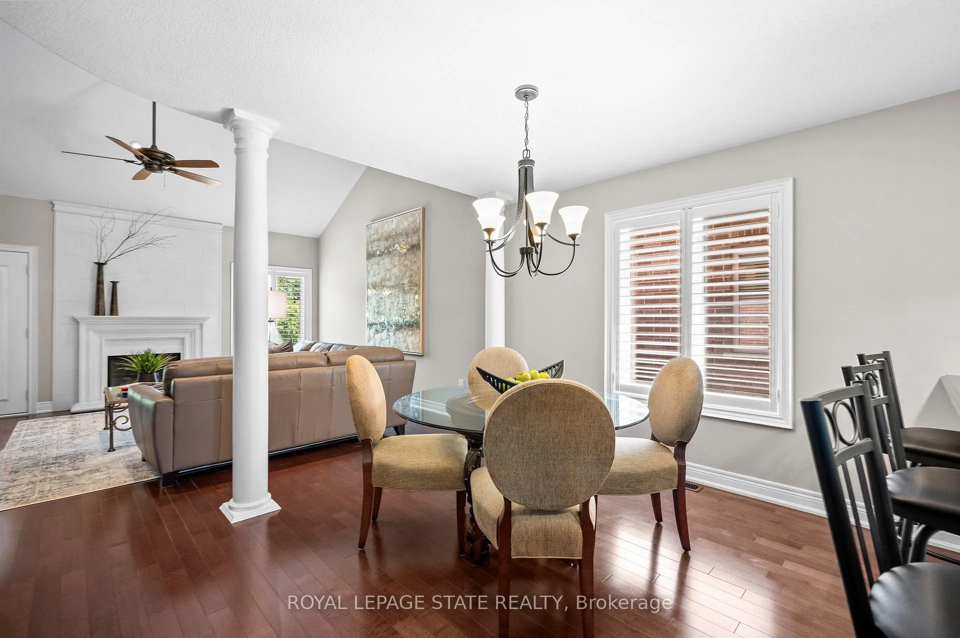 Photo 10 of 36 Toulon Avenue, Hamilton, Ancaster — HOMEH