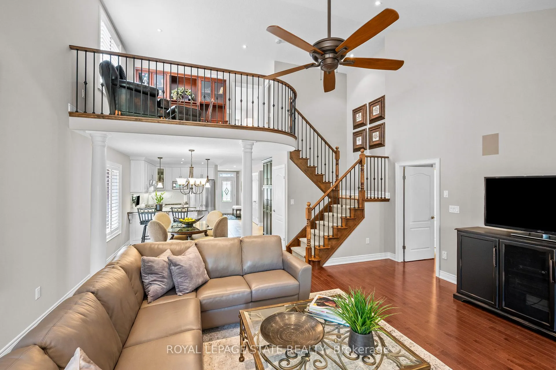 Photo 15 of 36 Toulon Avenue, Hamilton, Ancaster — HOMEH