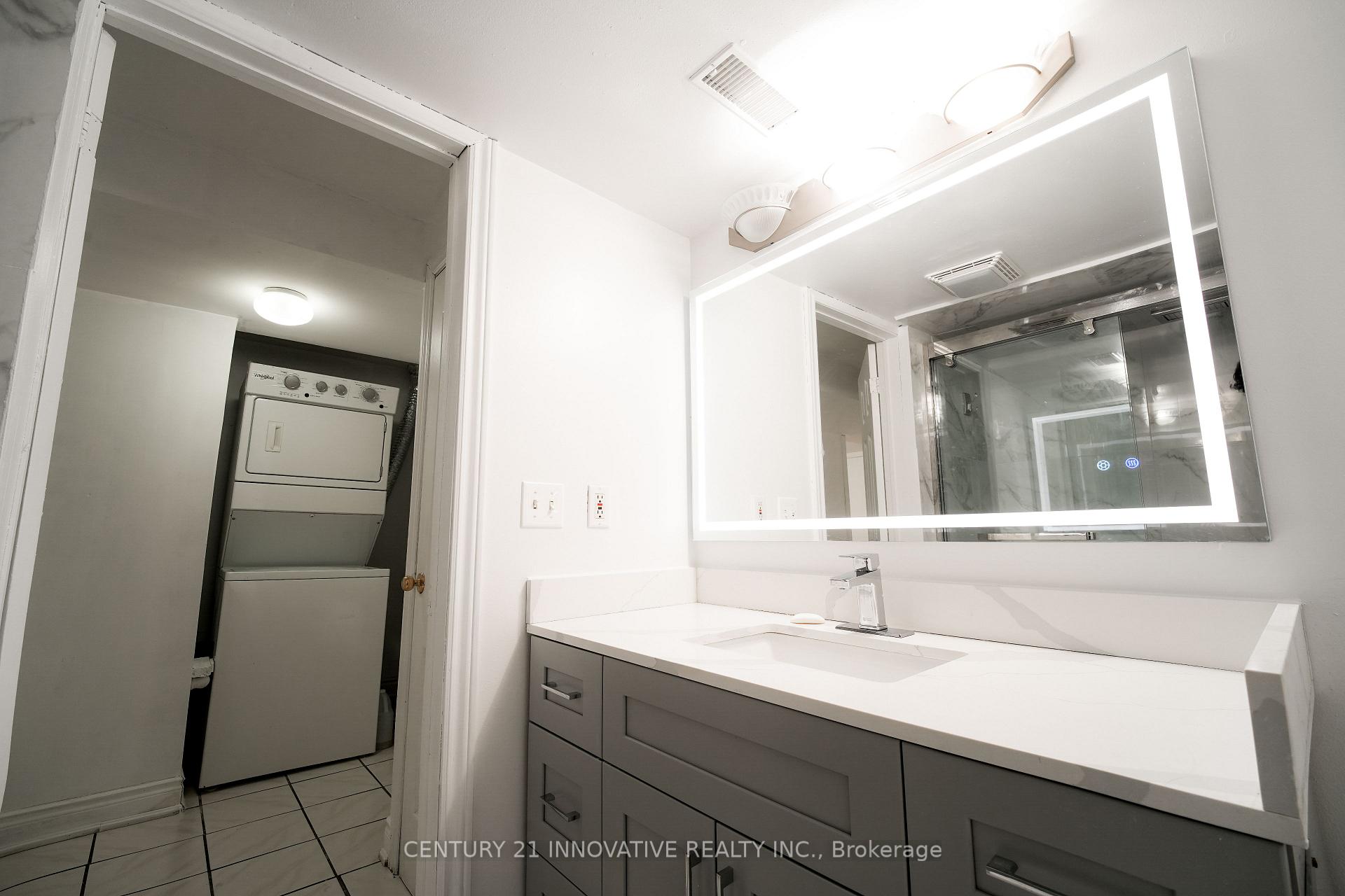 Photo 4 of Unit Basement, 39 Sugarcane Avenue, Brampton, Sandringham-Wellington — HOMEH