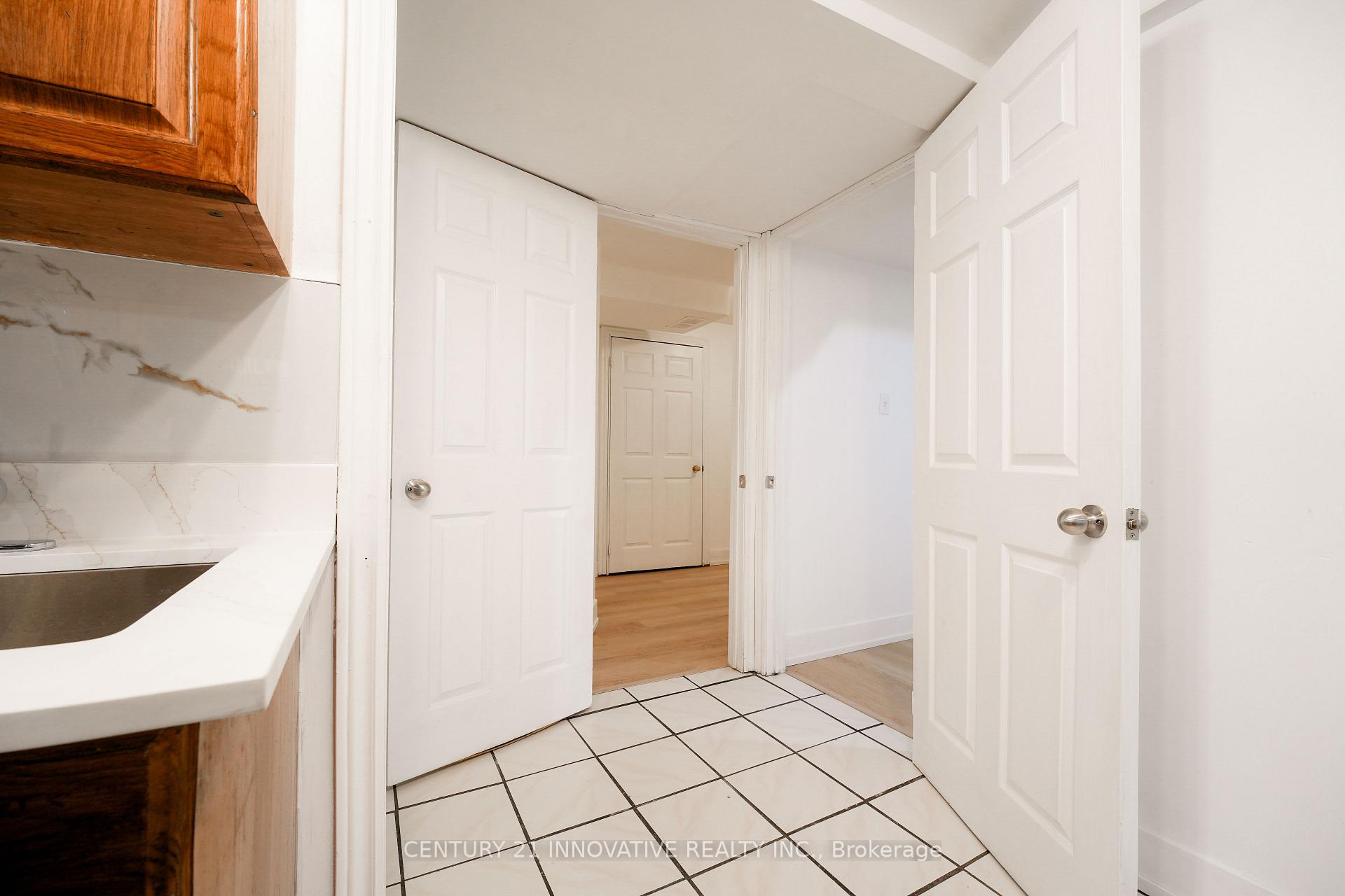 Photo 7 of Unit Basement, 39 Sugarcane Avenue, Brampton, Sandringham-Wellington — HOMEH