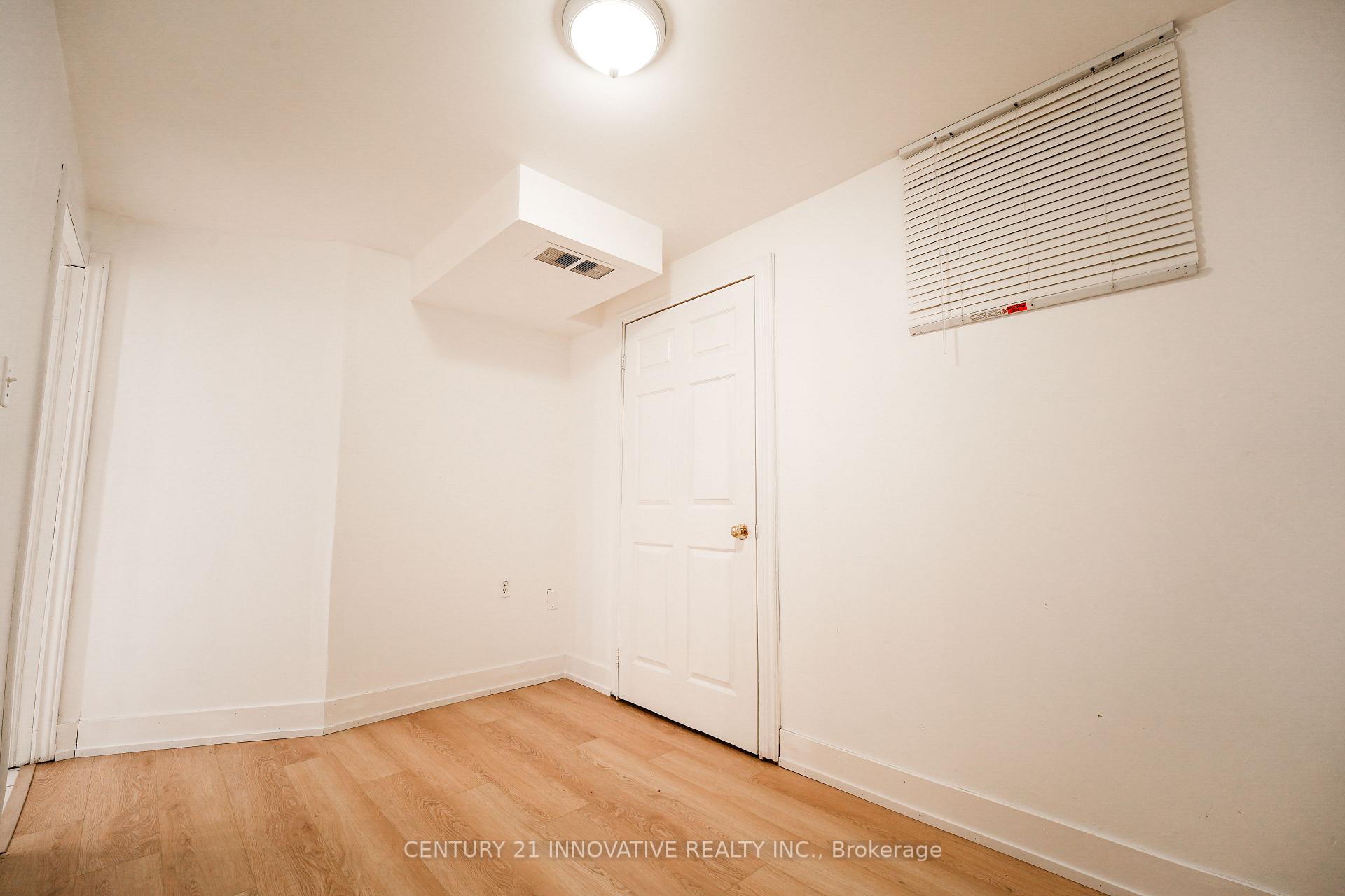 Photo 10 of Unit Basement, 39 Sugarcane Avenue, Brampton, Sandringham-Wellington — HOMEH