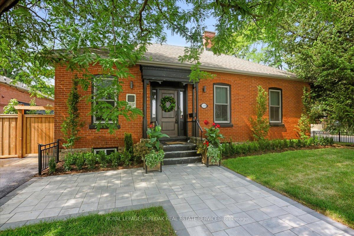 Photo 7 of 524 Locust Street, Burlington, Brant — HOMEH