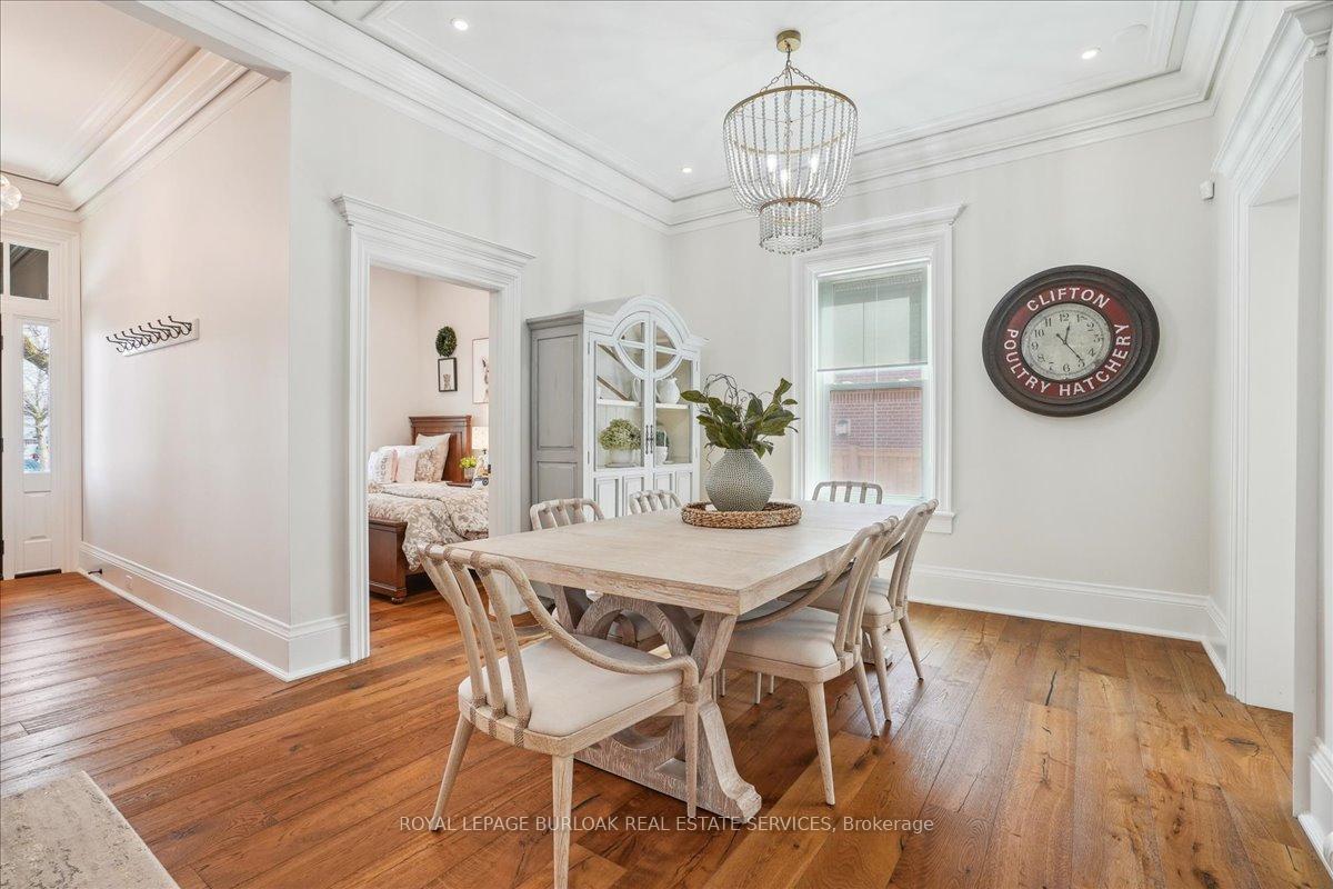 Photo 13 of 524 Locust Street, Burlington, Brant — HOMEH