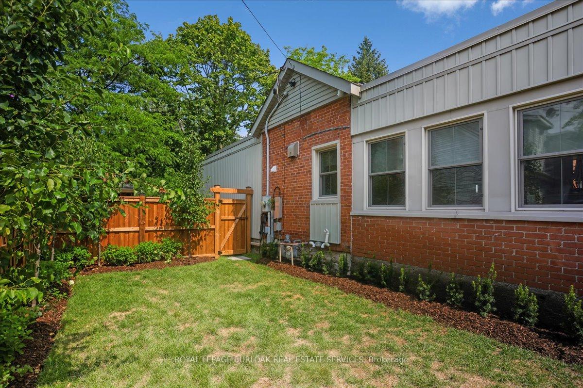Photo 29 of 524 Locust Street, Burlington, Brant — HOMEH