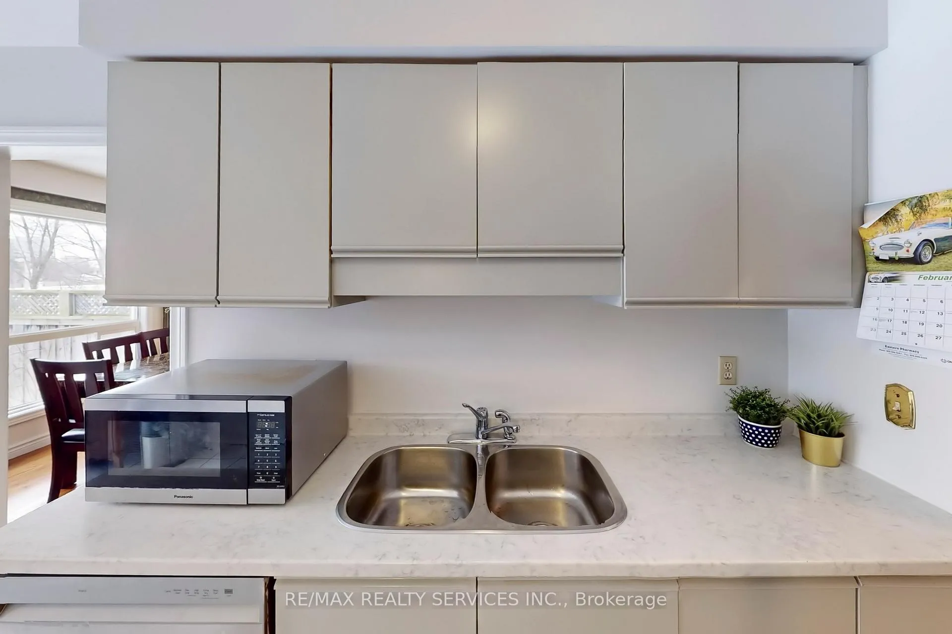 Photo 18 of 28 Heathcliffe Square, Brampton, Central Park — HOMEH