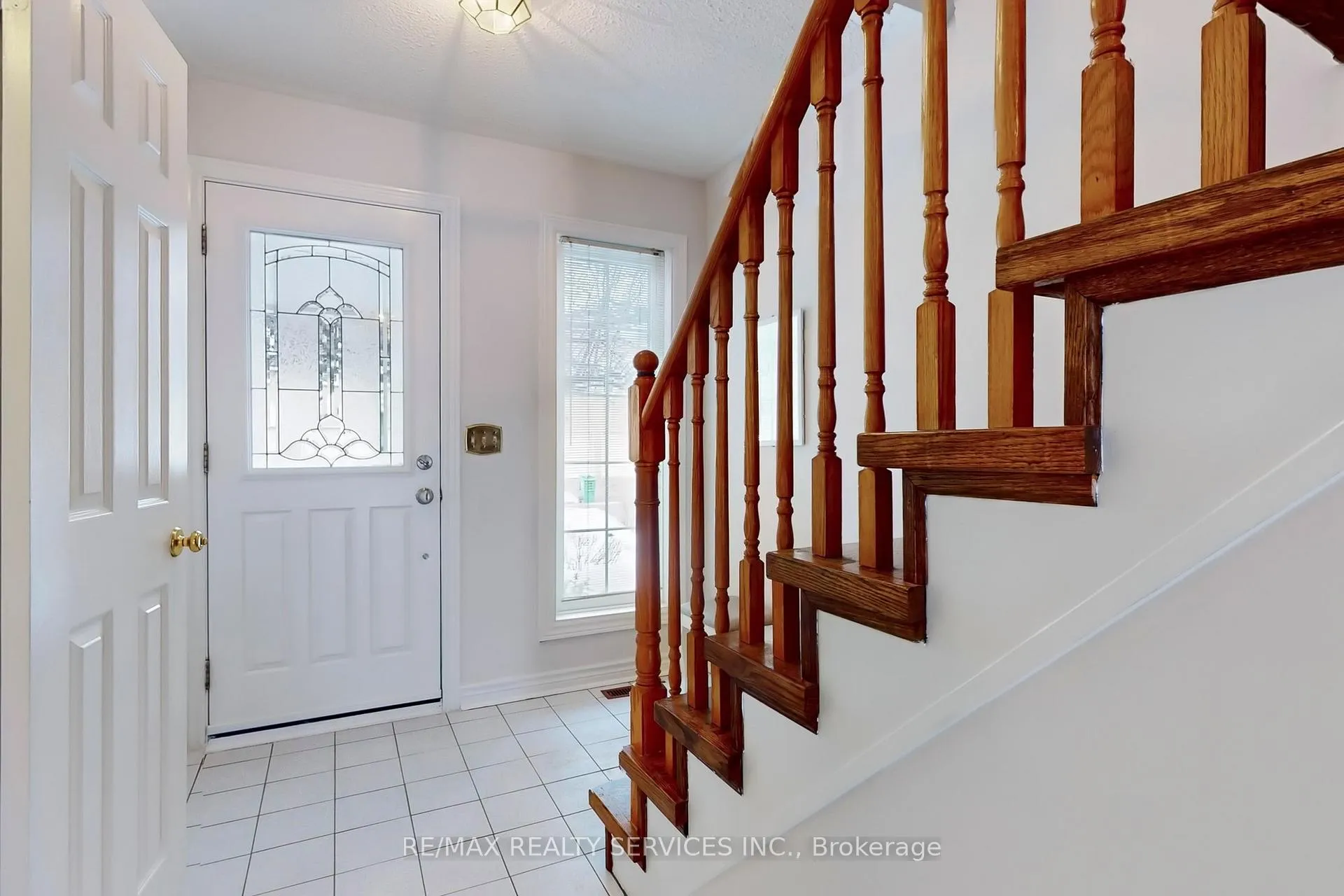 Photo 24 of 28 Heathcliffe Square, Brampton, Central Park — HOMEH