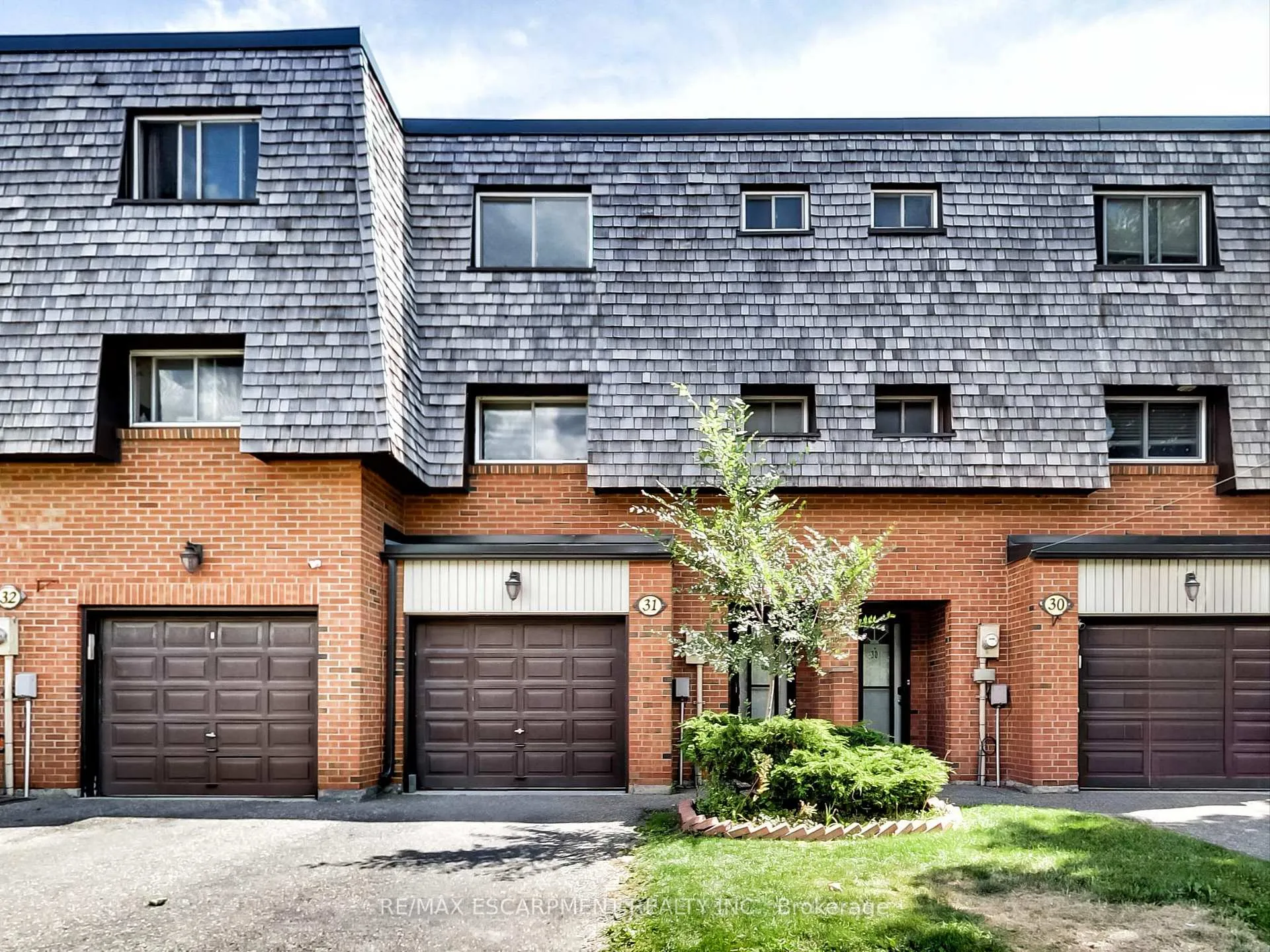 Photo 1 of 31 Briar Path, Brampton, Avondale — HOMEH