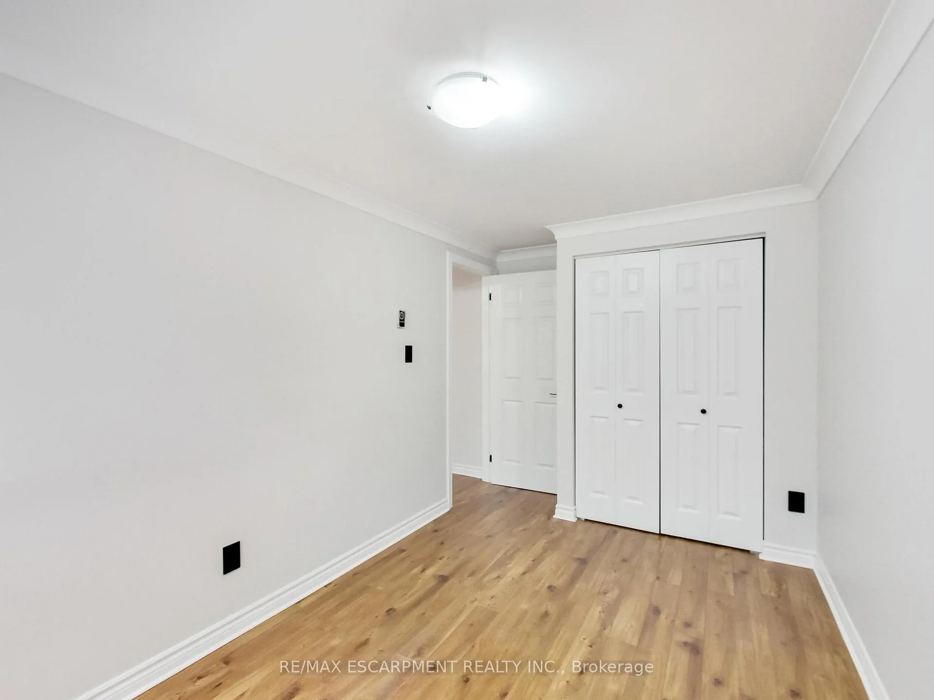 Photo 31 of 31 Briar Path, Brampton, Avondale — HOMEH