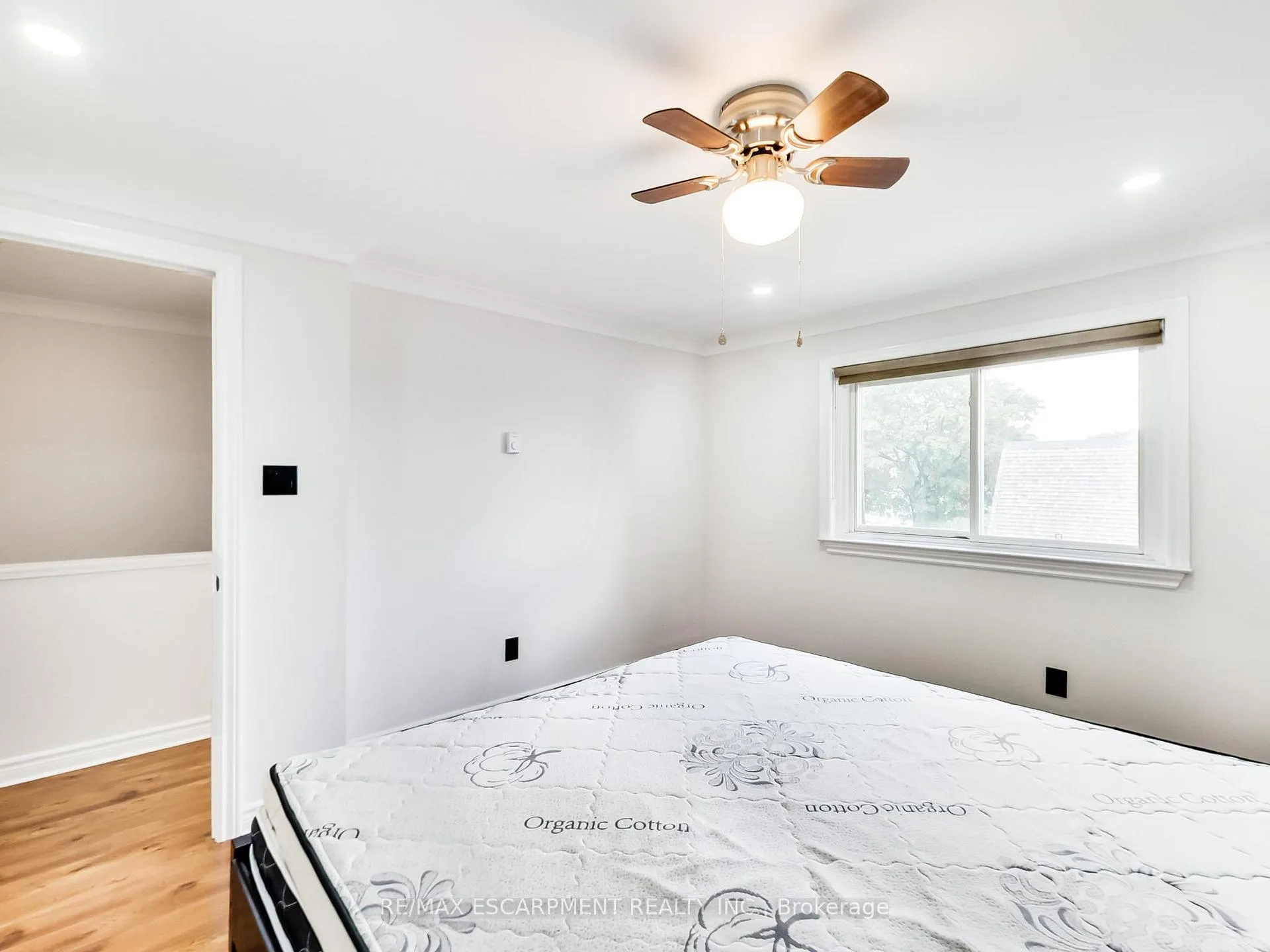 Photo 33 of 31 Briar Path, Brampton, Avondale — HOMEH