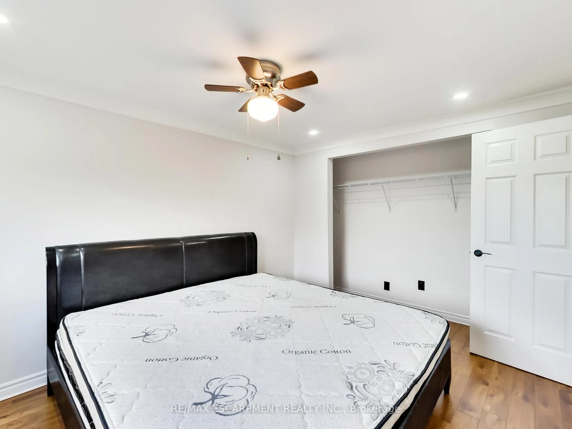 Photo 34 of 31 Briar Path, Brampton, Avondale — HOMEH