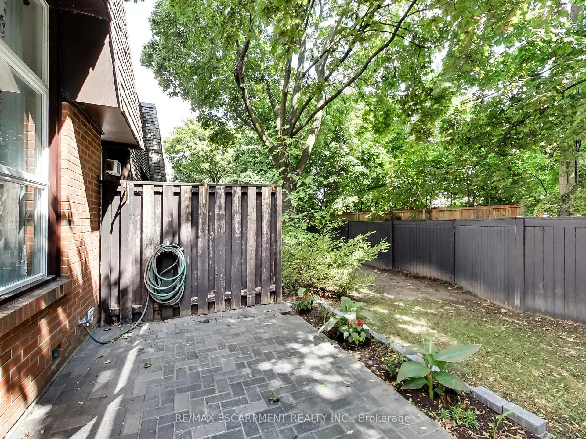 Photo 37 of 31 Briar Path, Brampton, Avondale — HOMEH