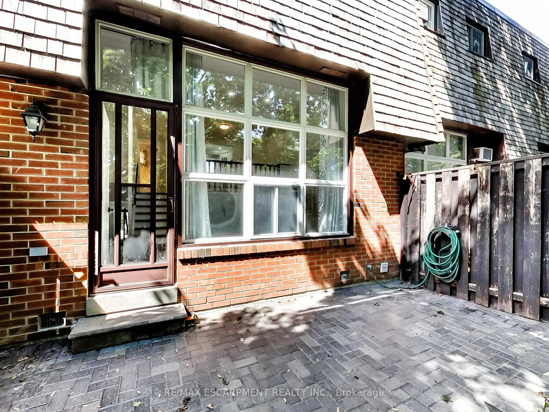 Photo 39 of 31 Briar Path, Brampton, Avondale — HOMEH