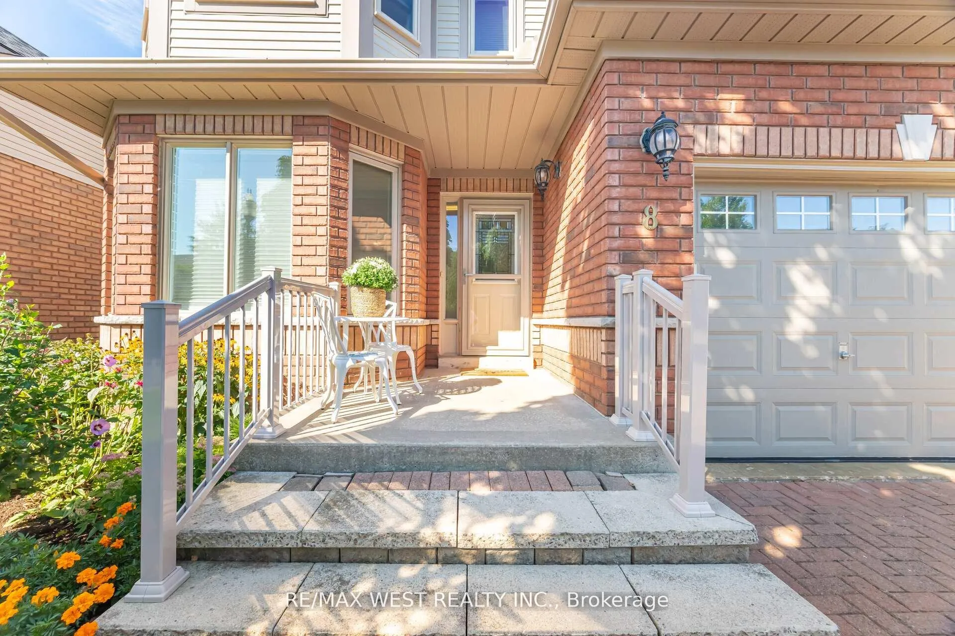 Photo 2 of 8 Via Amici, New Tecumseth, Alliston — HOMEH