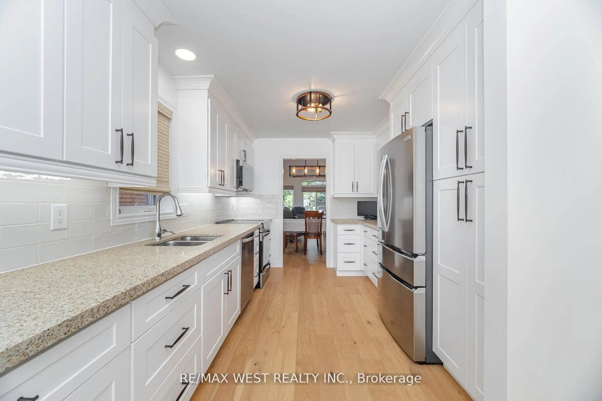 Photo 10 of 8 Via Amici, New Tecumseth, Alliston — HOMEH