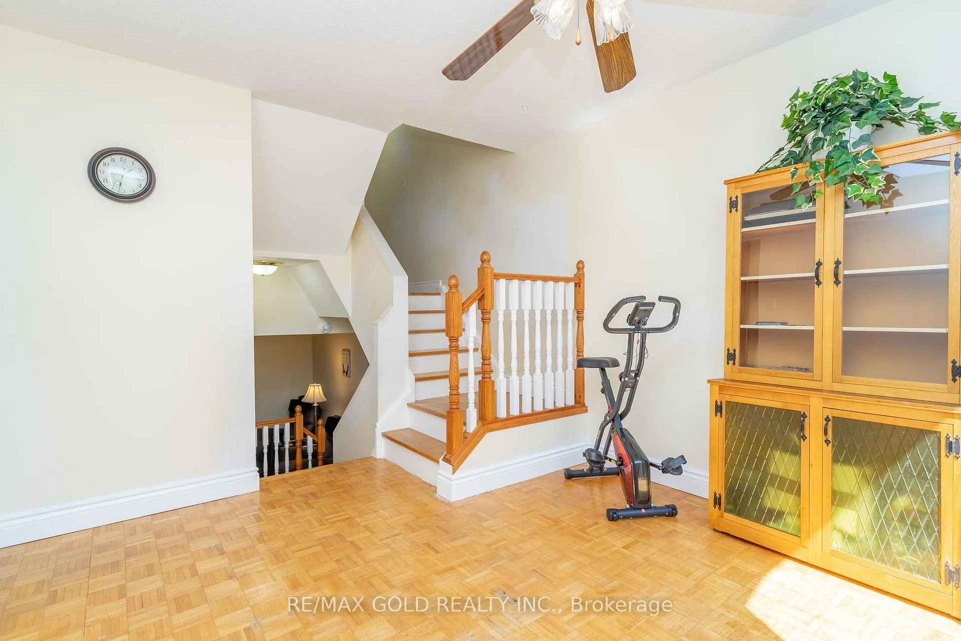Photo 12 of 43 Eden Park Drive, Brampton, Southgate — HOMEH
