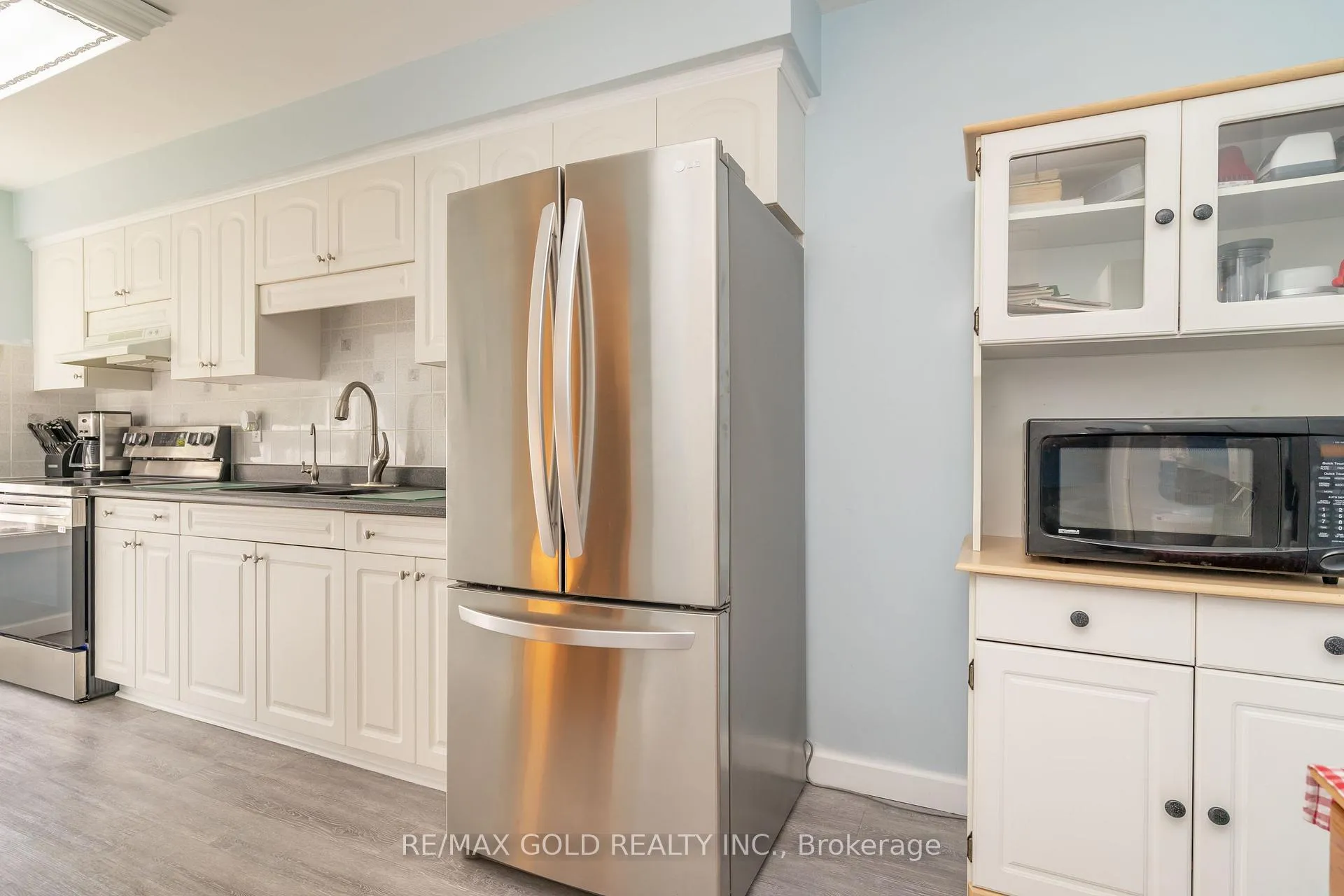 Photo 16 of 43 Eden Park Drive, Brampton, Southgate — HOMEH