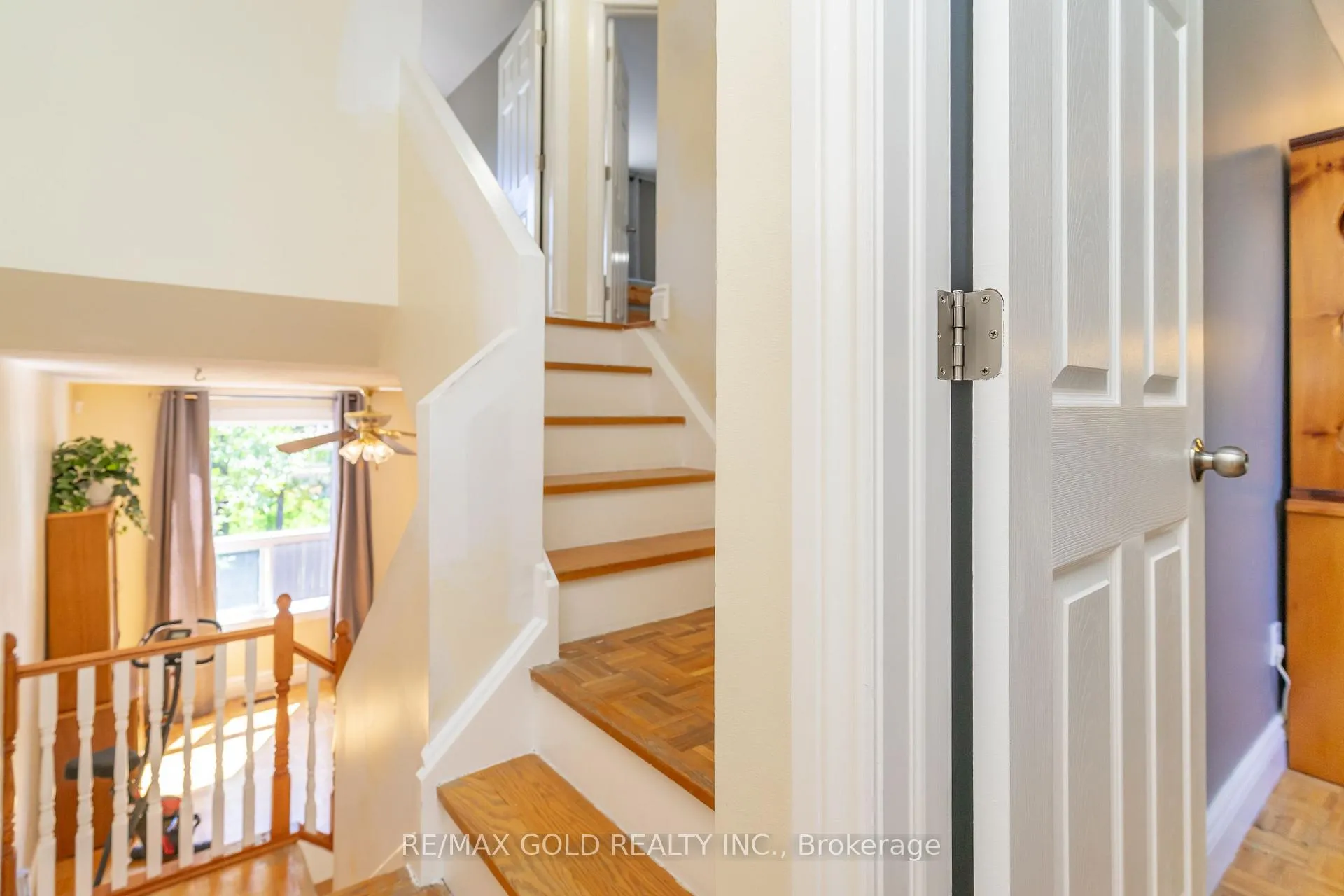 Photo 21 of 43 Eden Park Drive, Brampton, Southgate — HOMEH