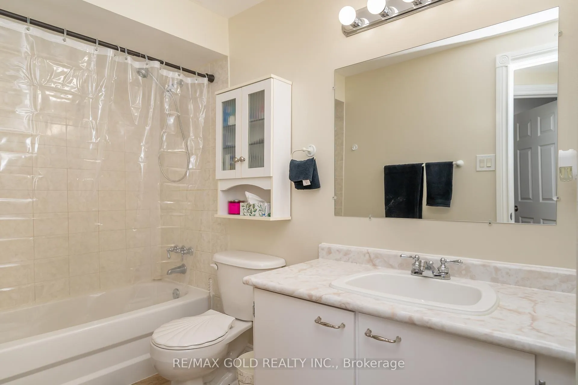 Photo 26 of 43 Eden Park Drive, Brampton, Southgate — HOMEH