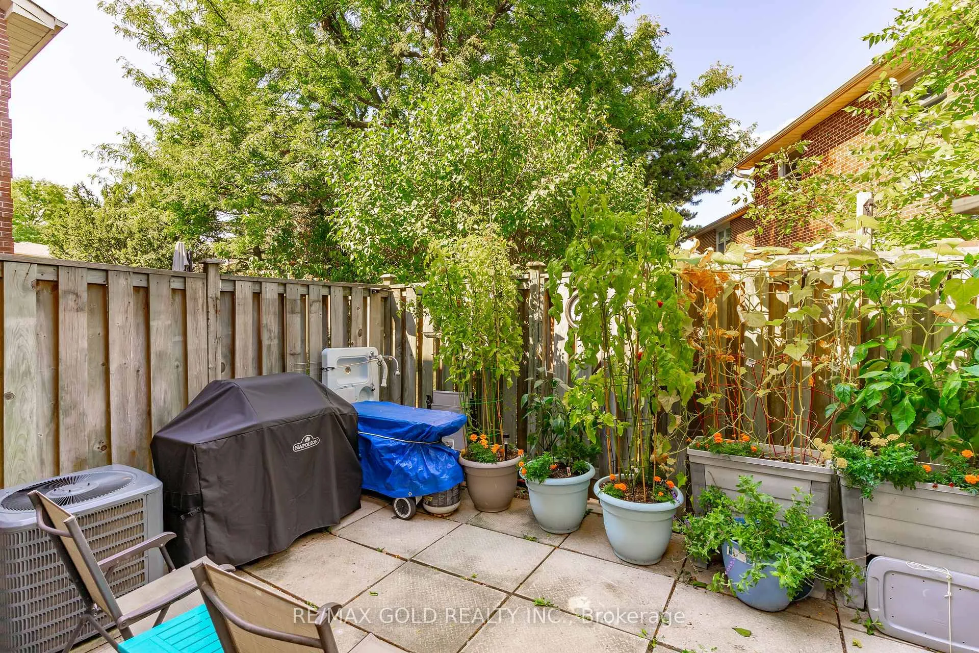 Photo 30 of 43 Eden Park Drive, Brampton, Southgate — HOMEH