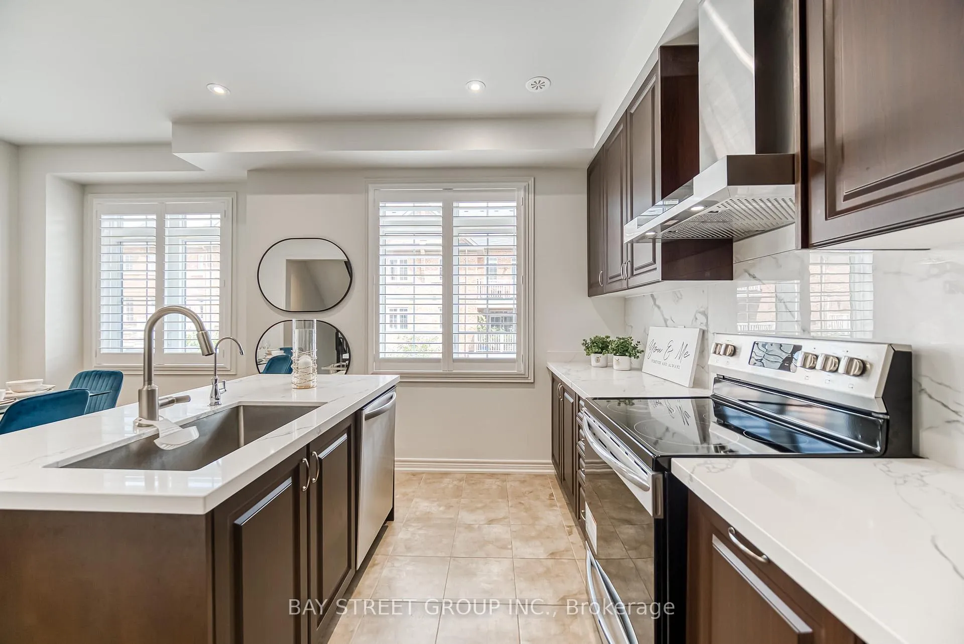 Photo 10 of 26 Fanny Grove Way, Markham, Greensborough — HOMEH
