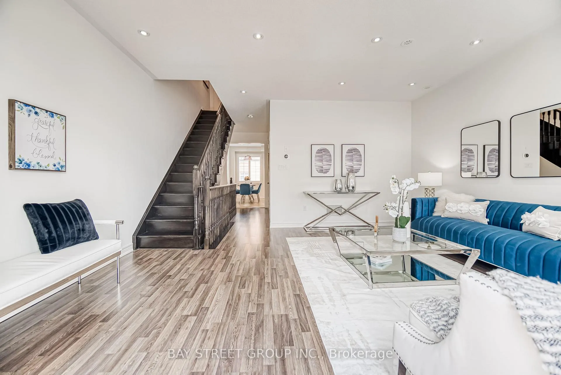 Photo 20 of 26 Fanny Grove Way, Markham, Greensborough — HOMEH