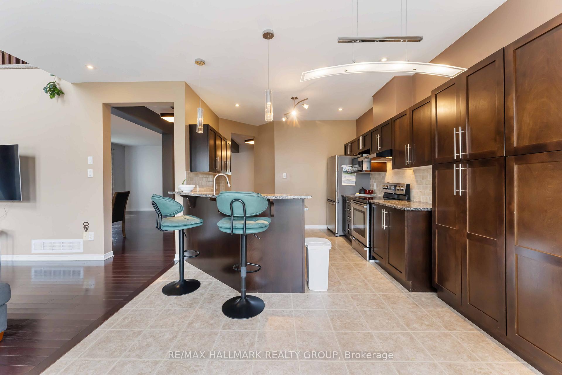 Photo 9 of 409 Tartaruga Lane, Ottawa, Barrhaven - Cedargrove/Fraserdale — HOMEH