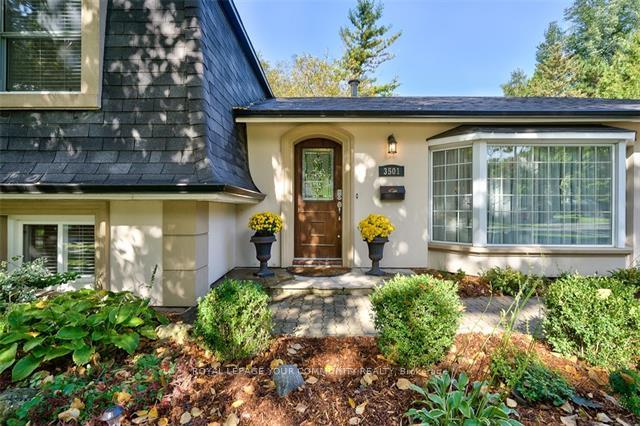 Photo 2 of 3501 Spruce Avenue, Burlington, Roseland — HOMEH