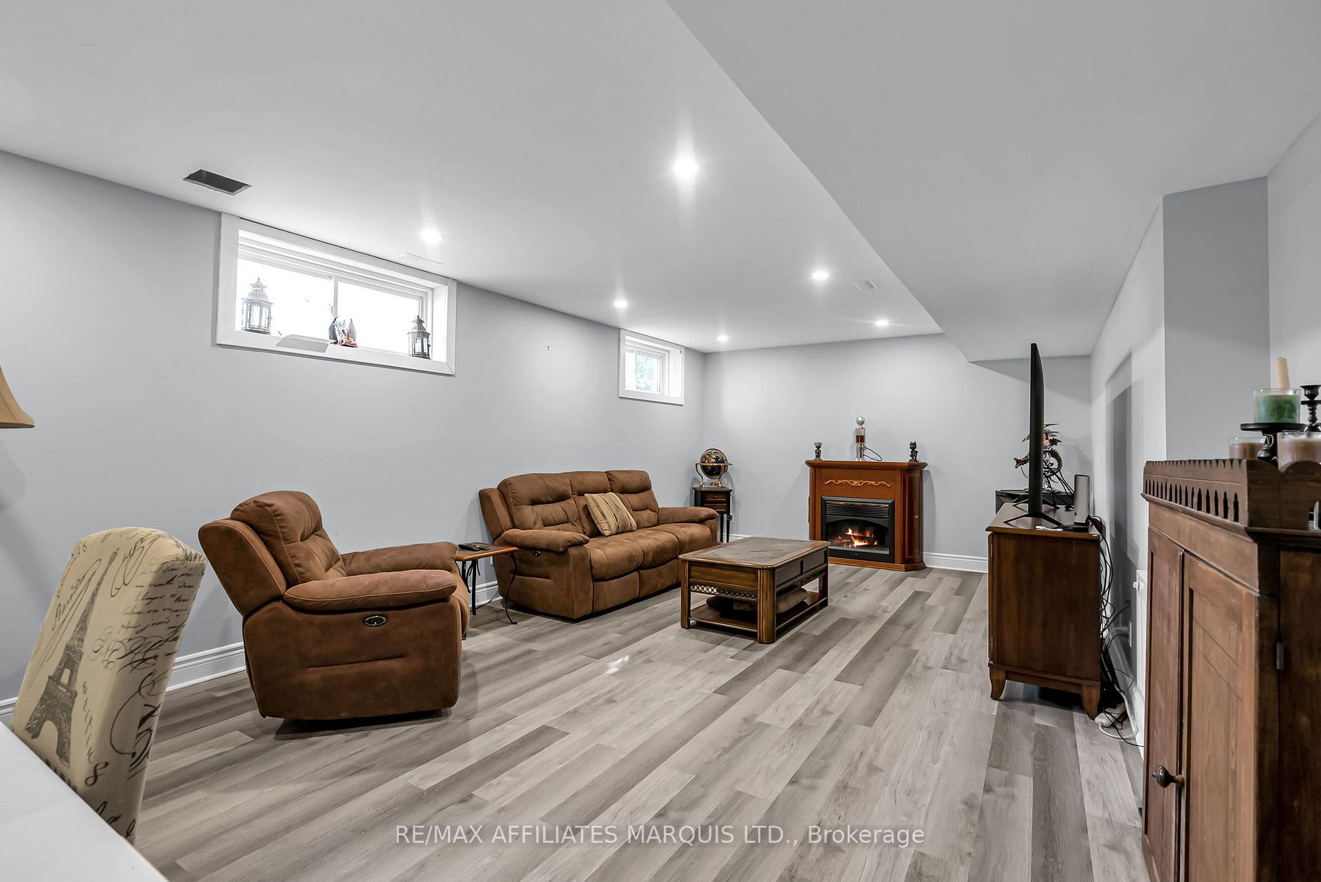 Photo 29 of 1286 Daprat Avenue, Cornwall — HOMEH