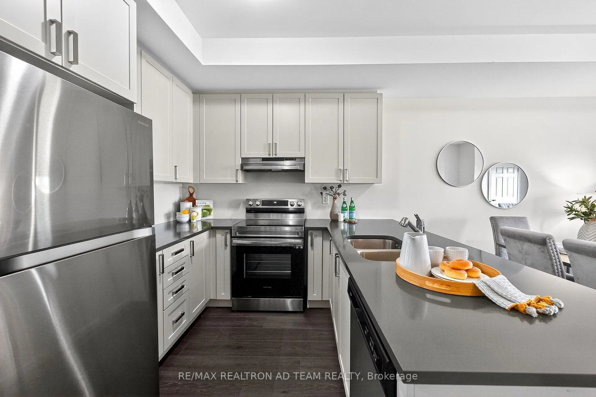 Photo 10 of 2681 Magdalen Path, Oshawa, Windfields — HOMEH