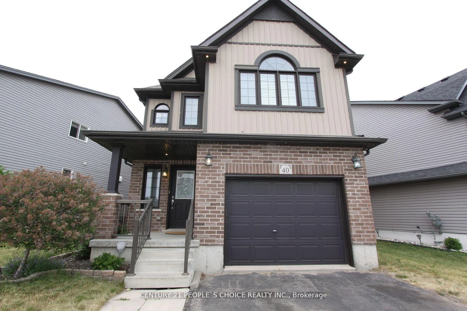 Photo 3 of Unit Upper, 40 Sorrento Street, Kitchener — HOMEH