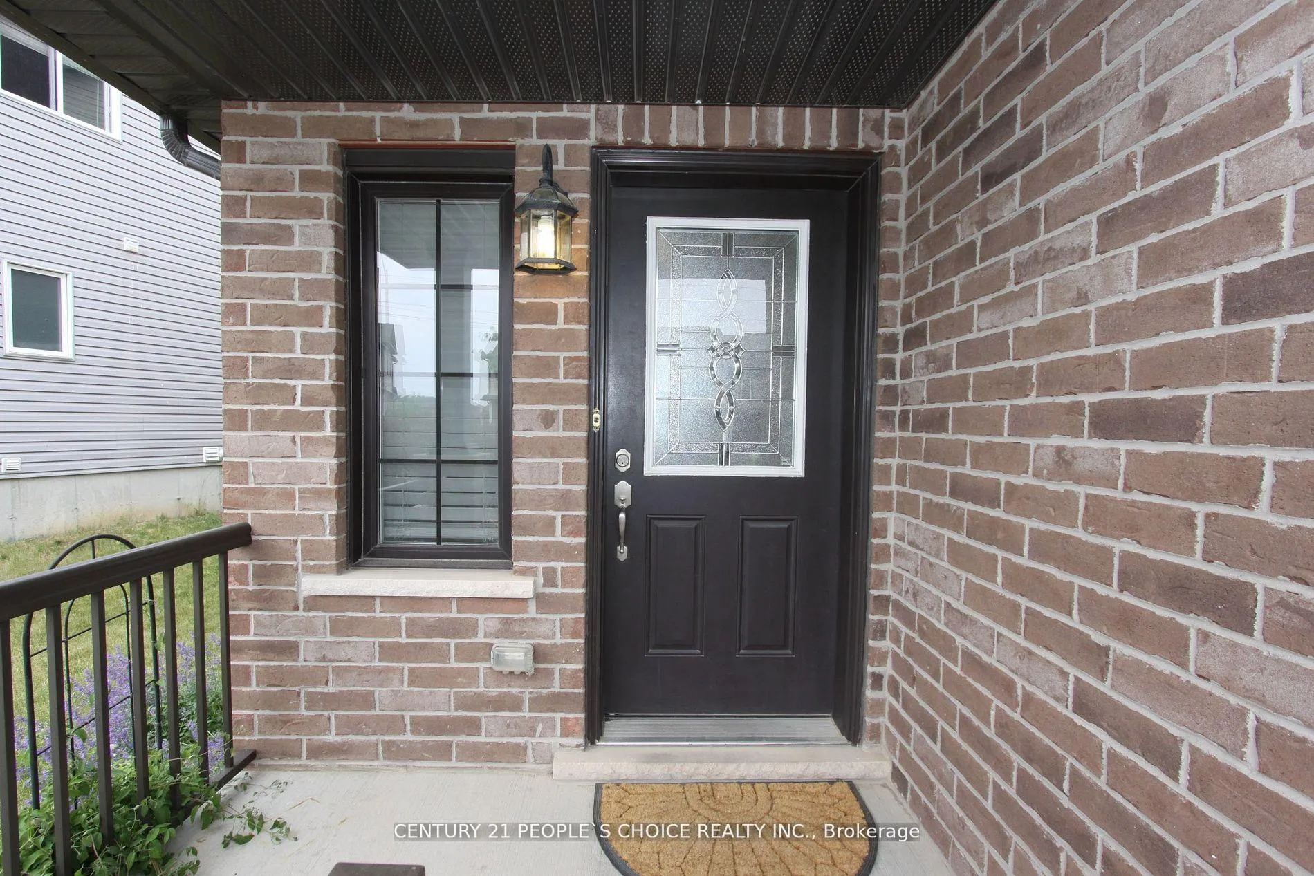 Photo 5 of Unit Upper, 40 Sorrento Street, Kitchener — HOMEH
