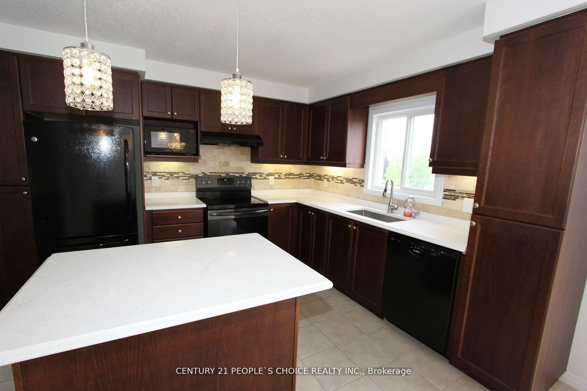 Photo 11 of Unit Upper, 40 Sorrento Street, Kitchener — HOMEH