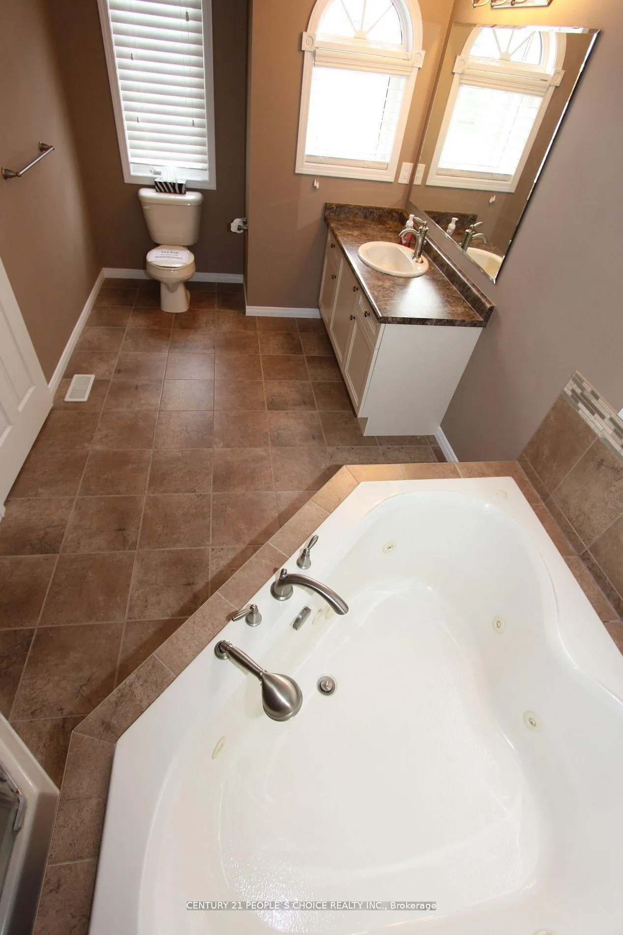 Photo 22 of Unit Upper, 40 Sorrento Street, Kitchener — HOMEH