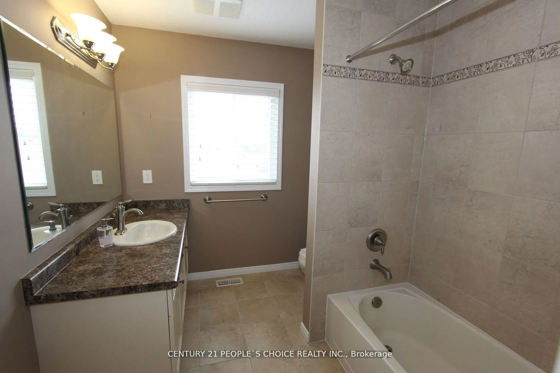 Photo 27 of Unit Upper, 40 Sorrento Street, Kitchener — HOMEH