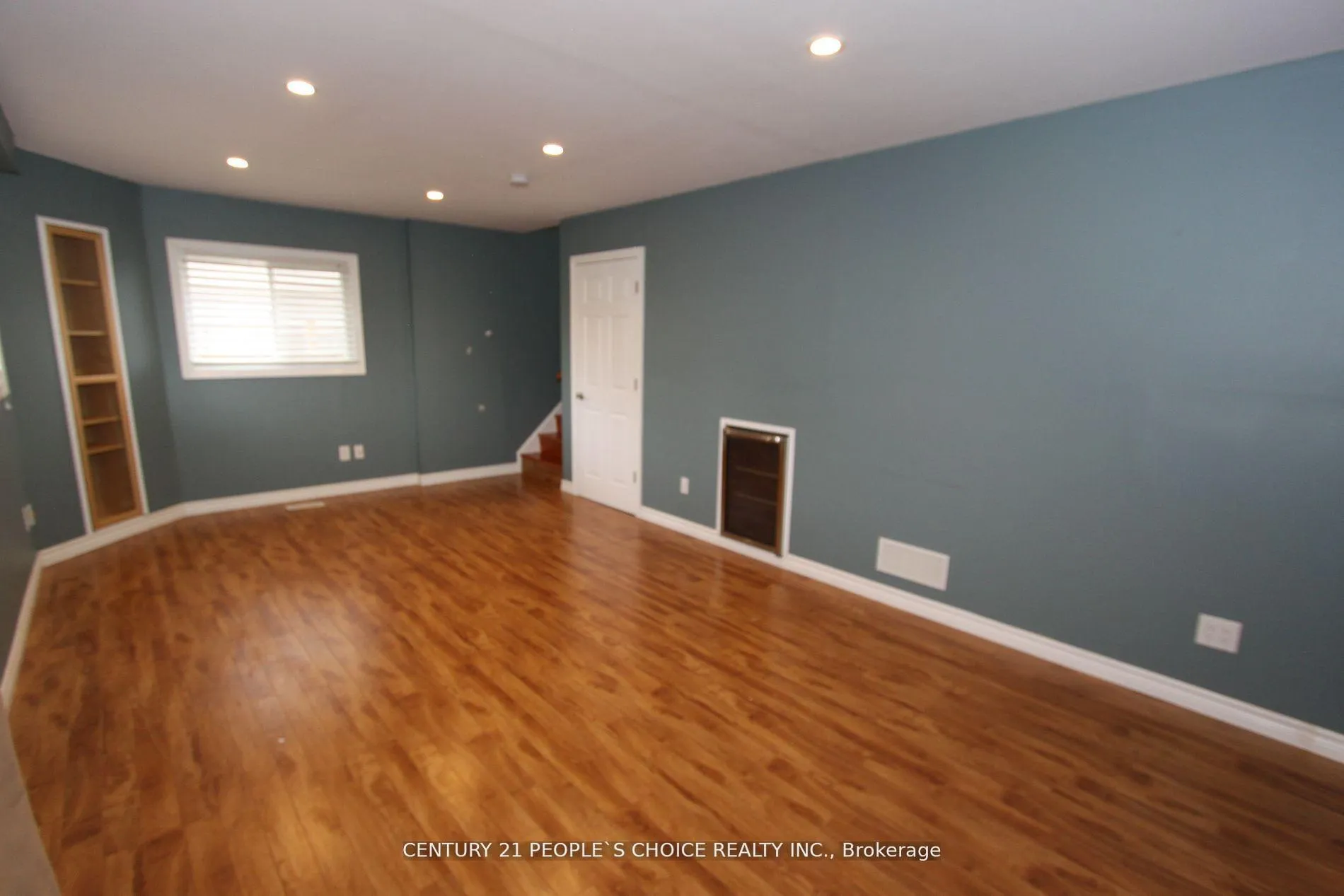 Photo 33 of Unit Upper, 40 Sorrento Street, Kitchener — HOMEH
