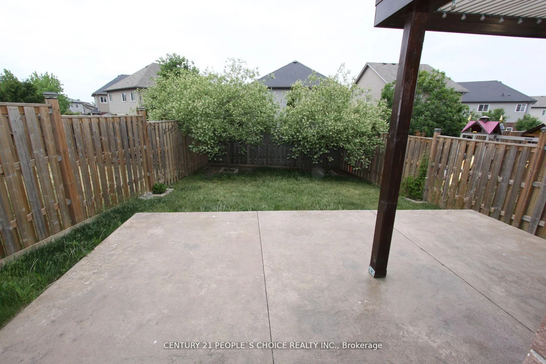 Photo 37 of Unit Upper, 40 Sorrento Street, Kitchener — HOMEH