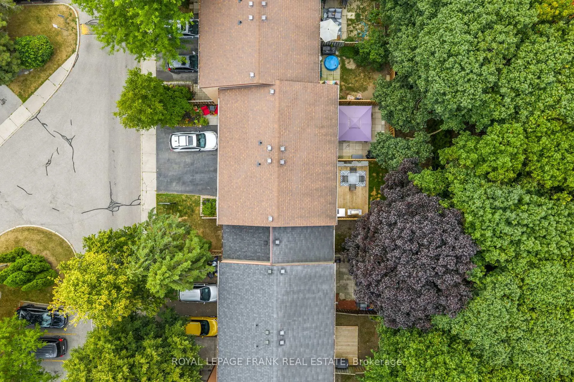 Photo 31 of 9 The Bridle Path, Clarington, Bowmanville — HOMEH