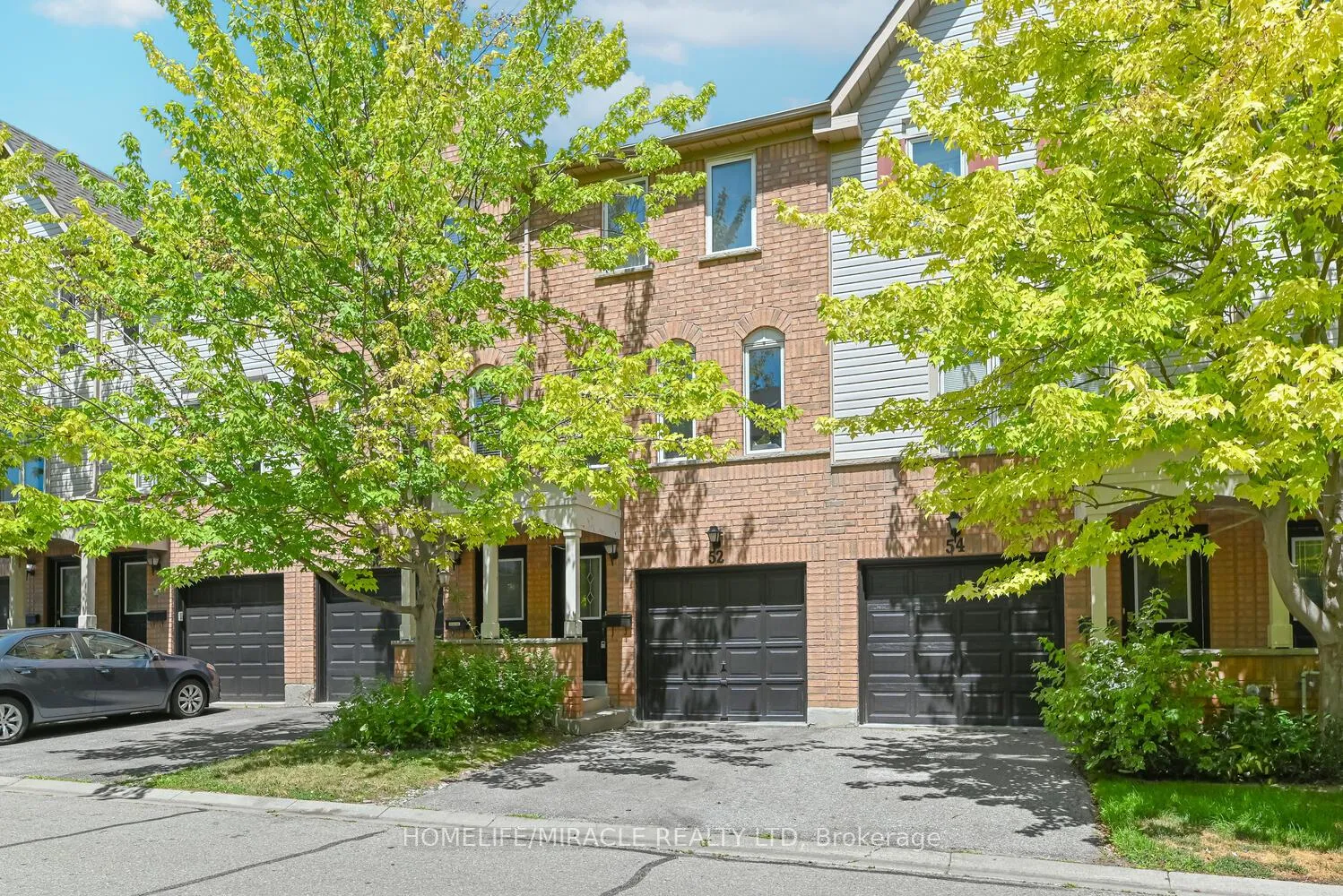 Photo 2 of 52 McGonigal Lane, Ajax, Central — HOMEH