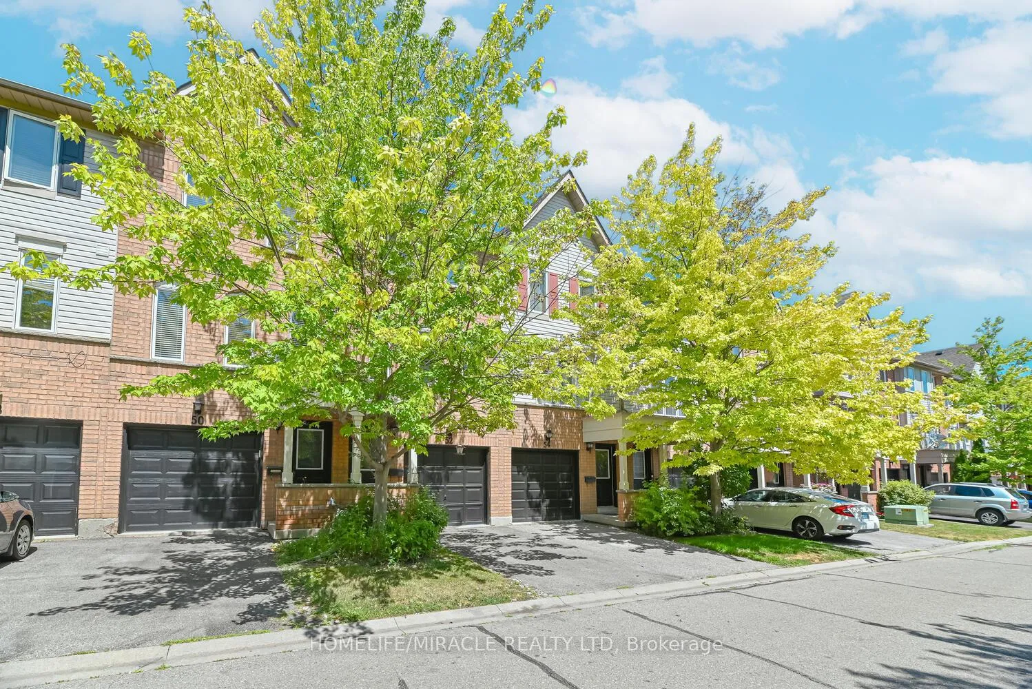 Photo 3 of 52 McGonigal Lane, Ajax, Central — HOMEH