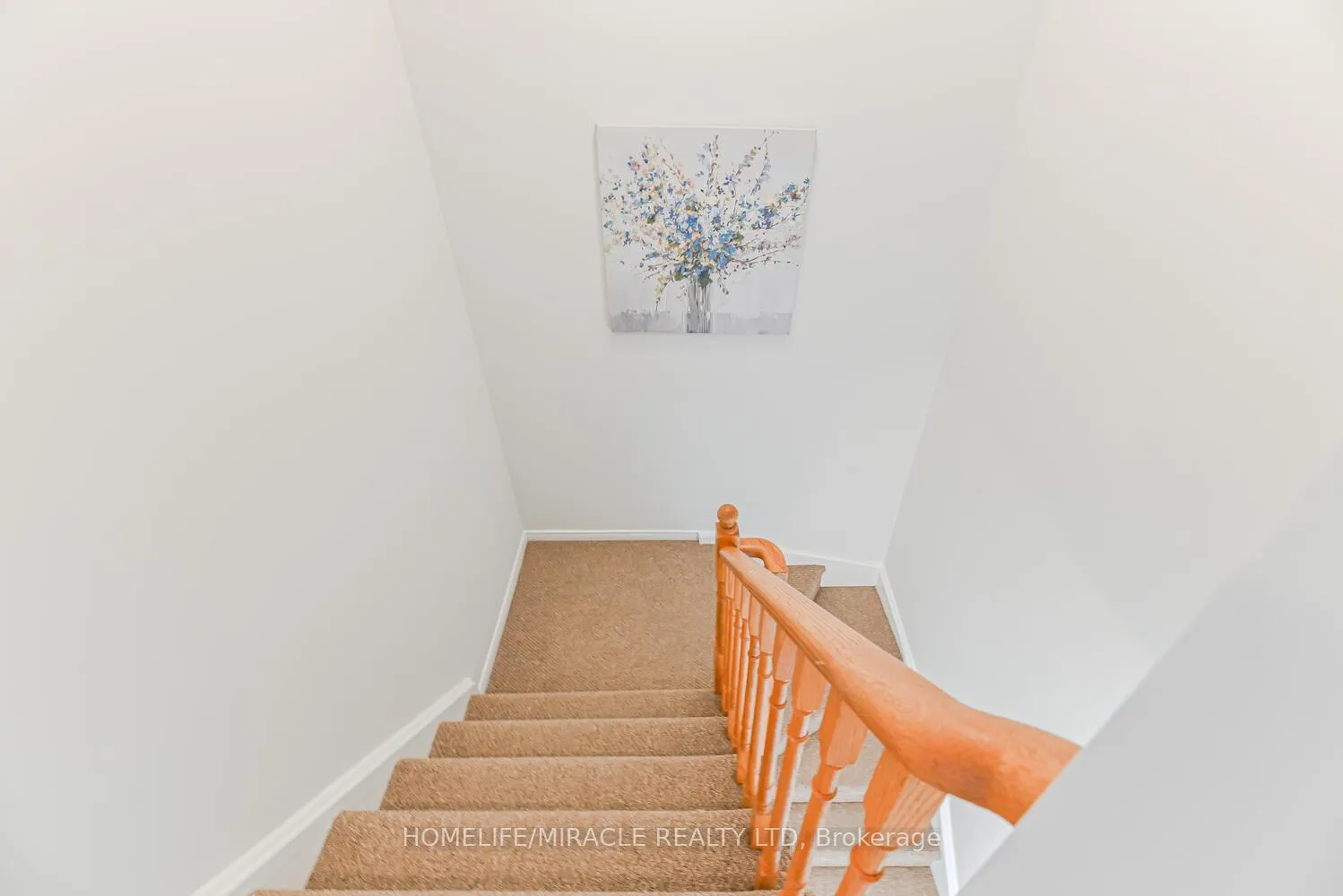 Photo 22 of 52 McGonigal Lane, Ajax, Central — HOMEH
