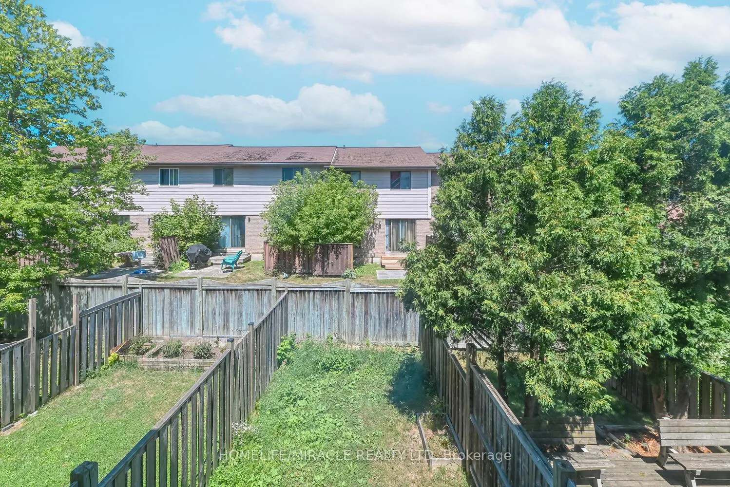 Photo 40 of 52 McGonigal Lane, Ajax, Central — HOMEH