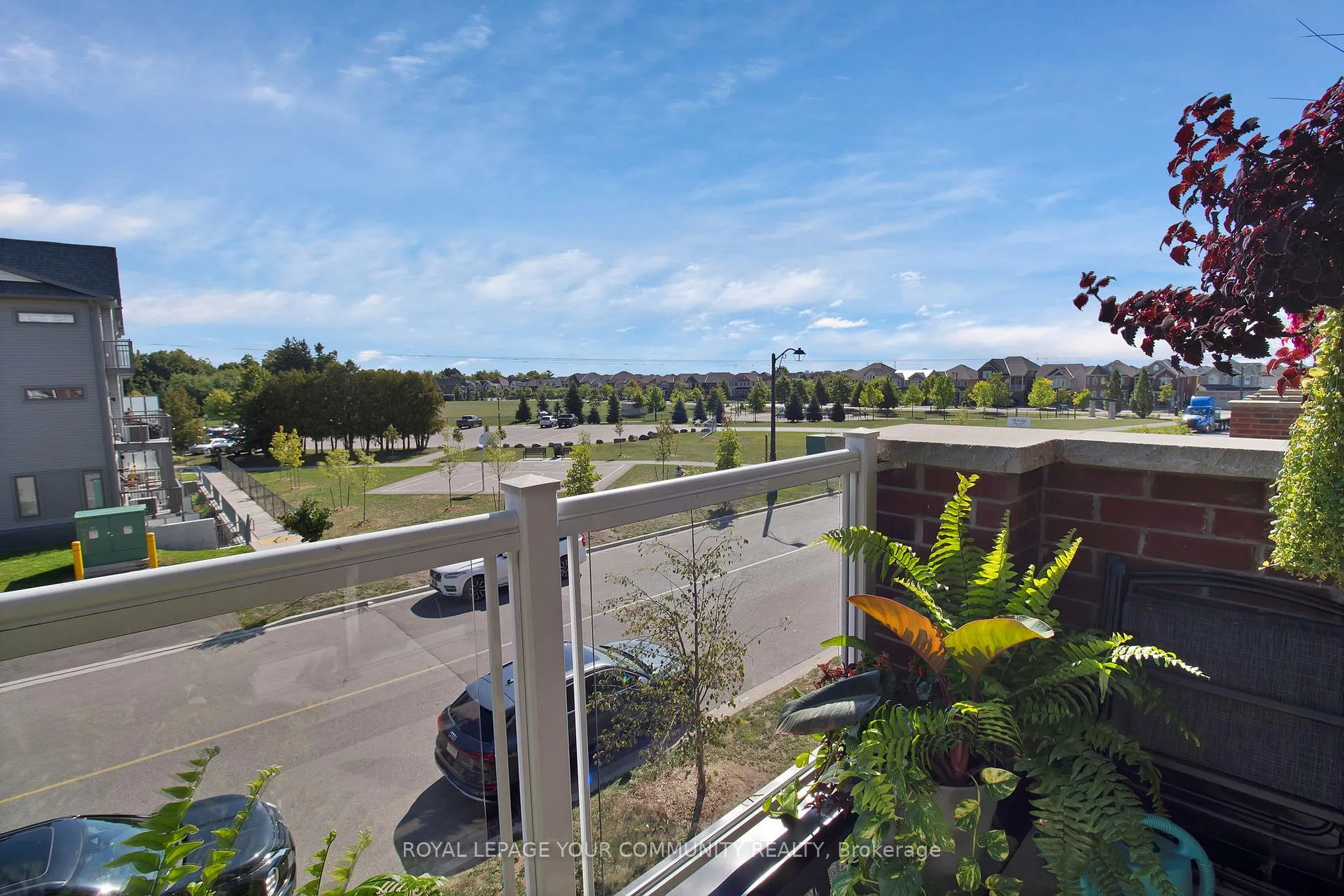 Photo 29 of 2574 William Jackson Drive, Pickering, Duffin Heights — HOMEH