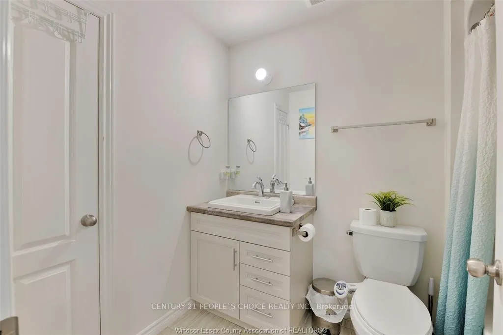 Photo 14 of Unit Main, 1113 Icewater Avenue, Windsor — HOMEH