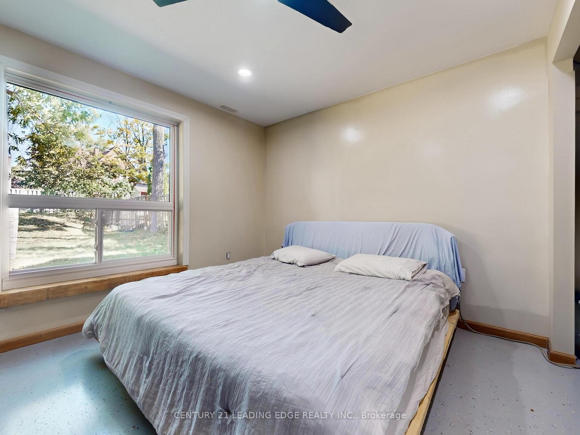 Photo 37 of 173 Owen Street, Barrie, Wellington — HOMEH