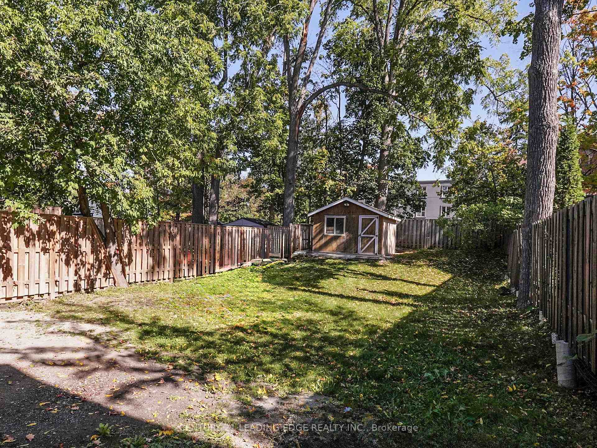 Photo 43 of 173 Owen Street, Barrie, Wellington — HOMEH