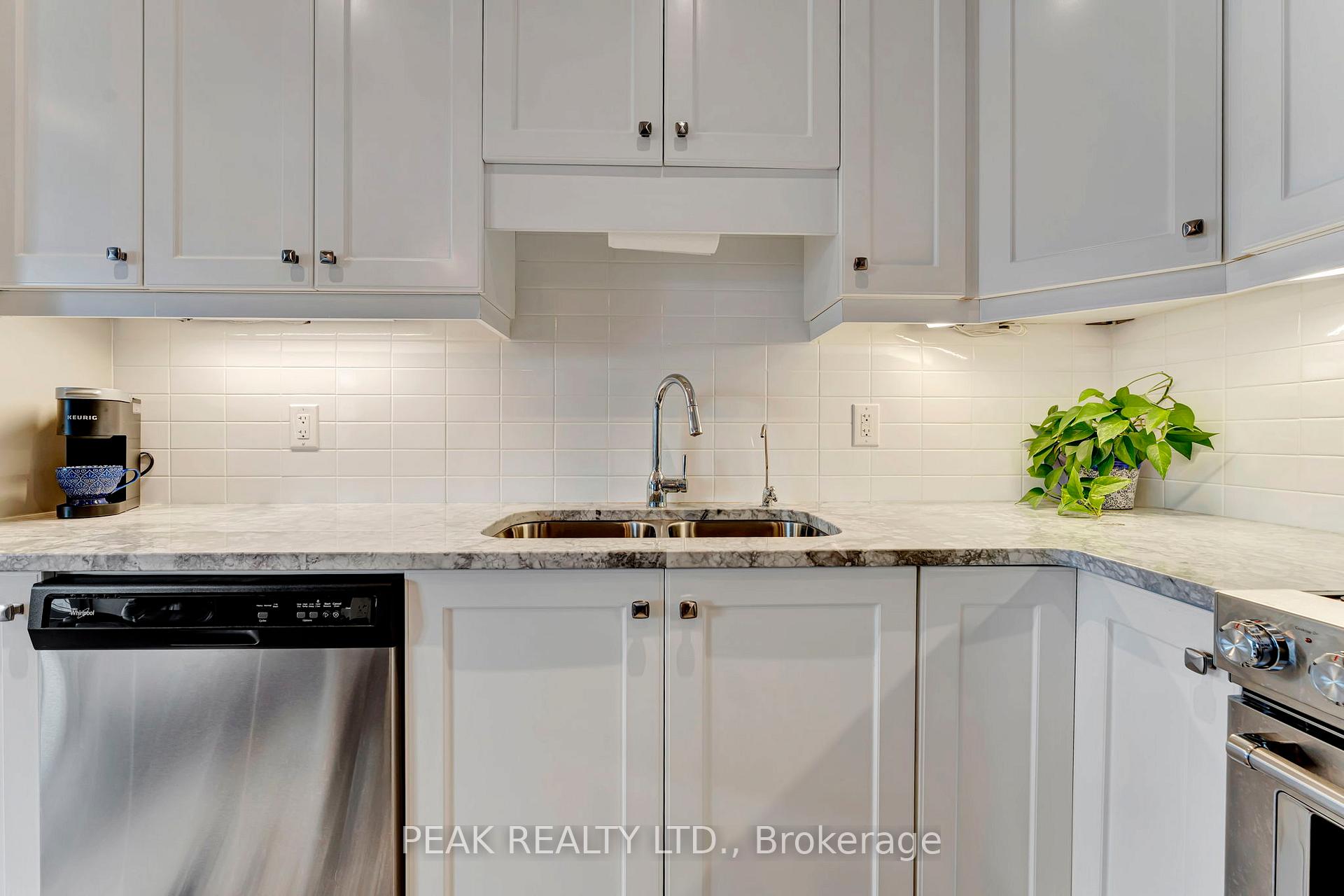 Photo 10 of Unit 33, 80 Willow Street, Brant, Paris — HOMEH