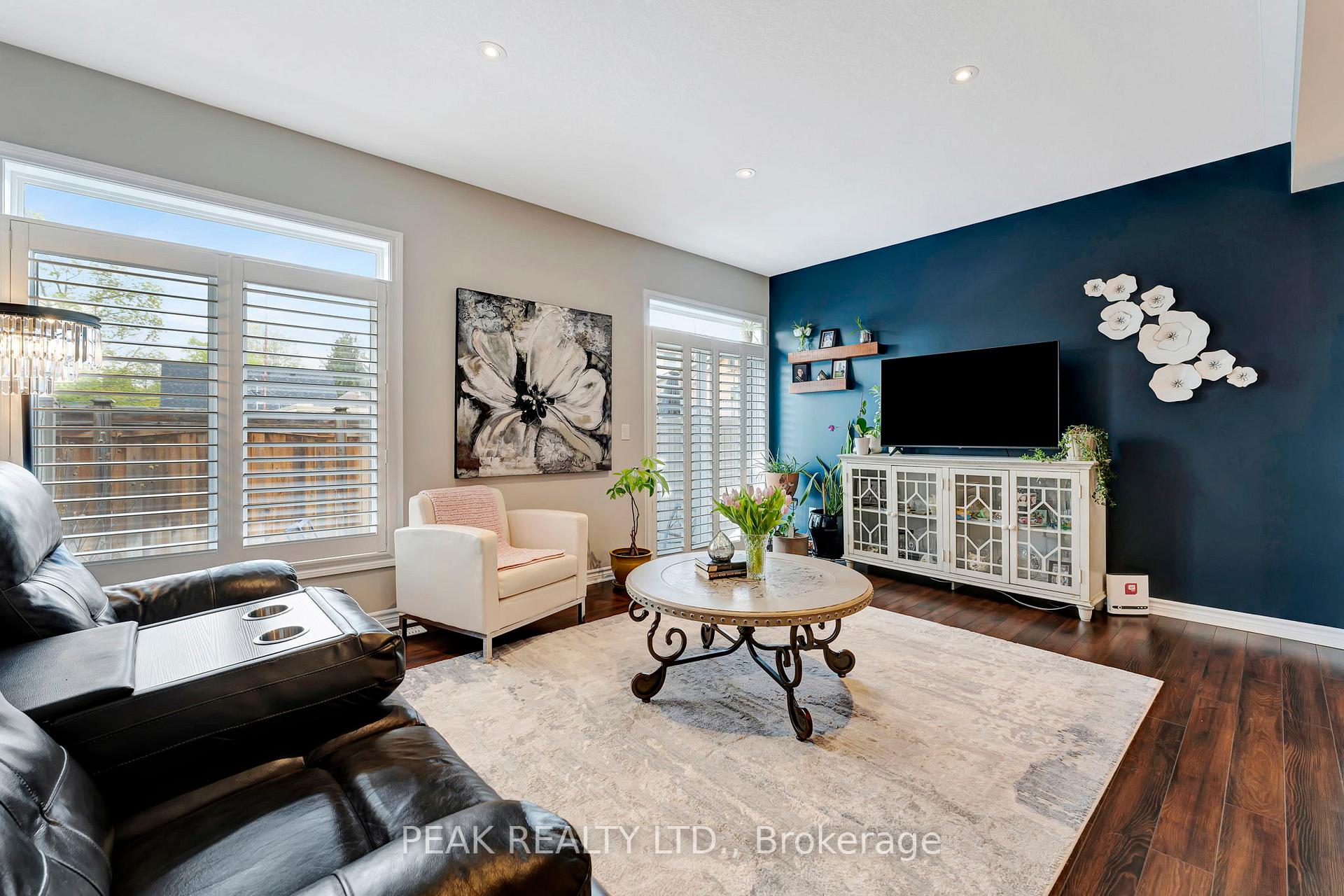 Photo 15 of Unit 33, 80 Willow Street, Brant, Paris — HOMEH